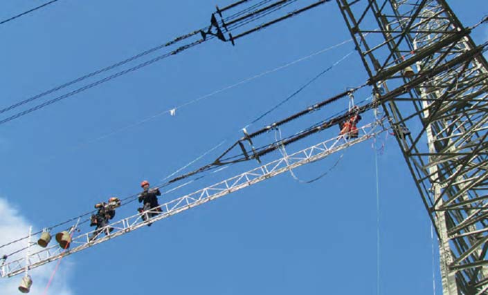 Lignard de câbles haute tension